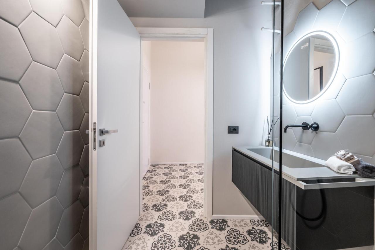 Emilia Suite Palace Modena Luaran gambar