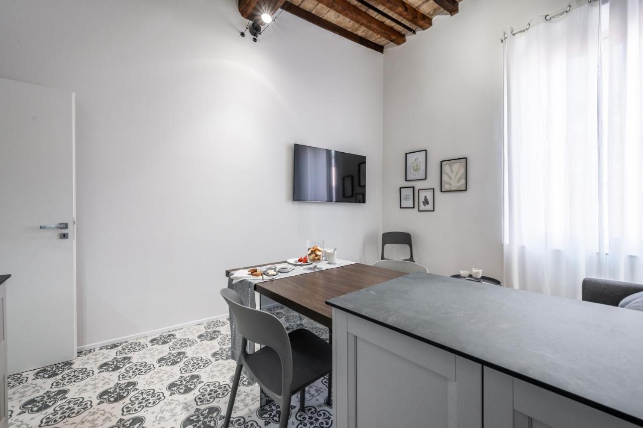 Emilia Suite Palace Modena Luaran gambar