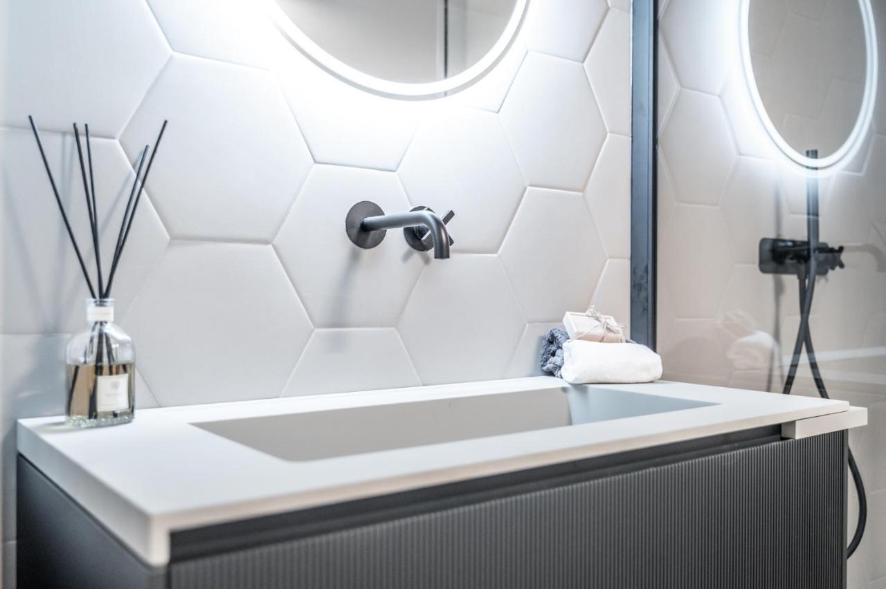 Emilia Suite Palace Modena Luaran gambar