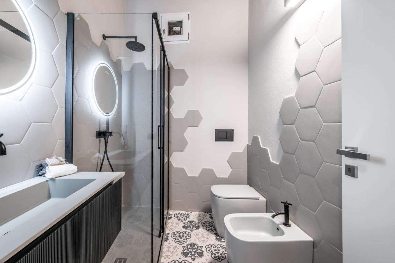 Emilia Suite Palace Modena Luaran gambar